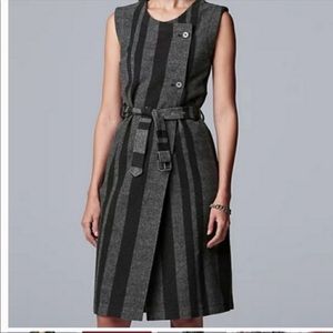 Simply Vera Wang dress size small